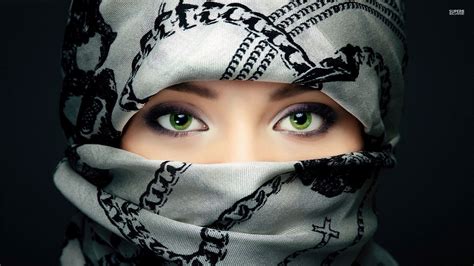 Arabic Girl Wallpapers Top Free Arabic Girl Backgrounds WallpaperAccess