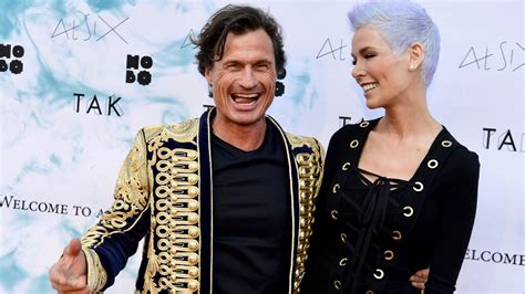 Petter Stordalen, Nordic choice | Gunhild Stordalen har økt formuen med