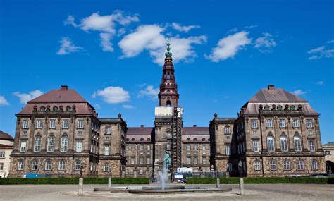 Дворец Кристиансборг Копенгаген Дания Christiansborg Palace In