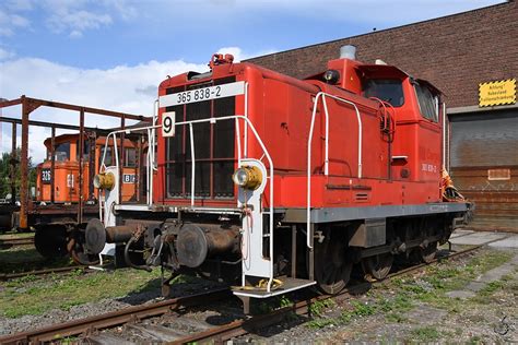 Die Diesellokomotive 365 838-2 war Anfang September 2019 in Gelsenkirchen ausgestellt ...