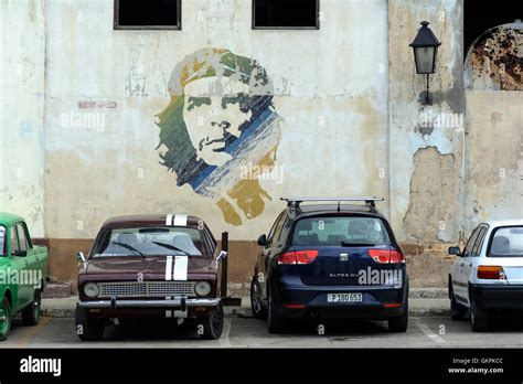 Mural Ernesto Che Guevara On Hi Res Stock Photography And Images Alamy