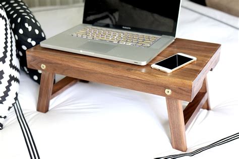 Do you want to build an easy diy desk at home on a budget? How to build a DIY lap desk breakfast tray folding lap desk