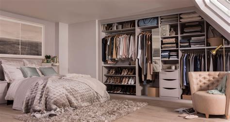 Sliding wardrobe with tv space. 24 Stunning Fitted Bedroom Furniture Offering High Utility ...