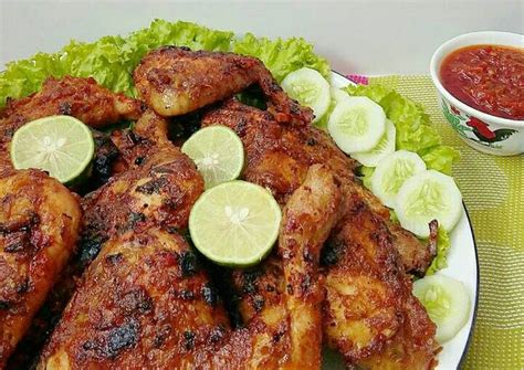 Dari berbagai referensi, resep ayam bakar taliwang awalnya dikenalkan oleh bpk. Resep Ayam Bumbu Taliwang Lombok - Kalori Nutrisi