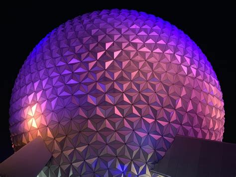 Free Disneyland Zoom Backgrounds - These Disney Zoom ... The good ole' days in disney animation provide amazing nostalgia.