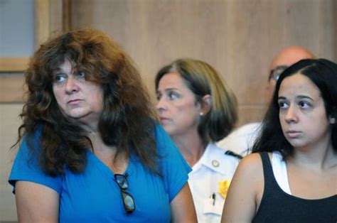 Newburyport Women Who Fled With Girl Held On 20000 Bail The Boston