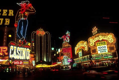 7 Must Dos On Our Sin City Bucket List