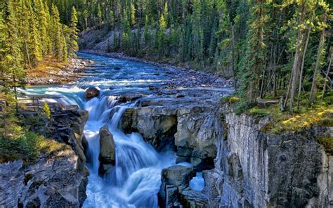 Sunwapta Falls Is A Waterfall Of The Sunwapta River Located In Jasper