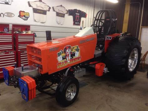 A Picture Of Mad Money The Pulling Tractor Tractors Tractor Pulling Monster Trucks