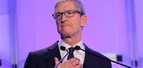 Apple Ceo Tim Cook Set To Discuss Key Issues With Eu Antitrust Chief Silicon Features