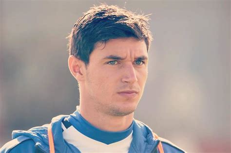 Born 27 november 1995) is a professional ukrainian football striker who plays for gent in the belgian first division a. Яремчук показал травму лица, полученную во время своего ...