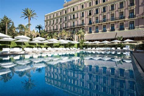Best Luxury Hotels In The French Riviera 2021 The Luxury Editor