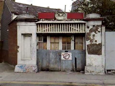 Find houses with garages for sale in dublin, ca. Old Garage on Wilton Terrace / Leeson Street Bridge ...
