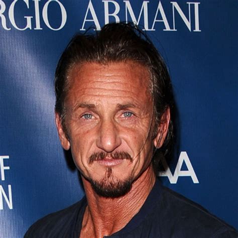 Sean penn is a powerhouse film performer capable of intensely moving work, who has gone from strength to strength during a colourful film career, and who has drawn much media attention for his stormy private life and political viewpoints. Sean Penn: Sauer auf seinen Sohn | GALA.de
