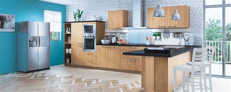 Cuisine sur mesure en bois clair Alexia