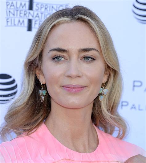 Born emily olivia leah blunt 23 february 1983 (age 31), this is a place for everything emily blunt related, post pics, gifs, videos & articles, but. Emily Blunt - 2019 Creative Impact Awards • CelebMafia