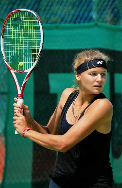 Michael totka ретвитнул(а) michael totka. WTA hotties: 2013 Hot-100: #81 Naomi Totka (@naomsss)
