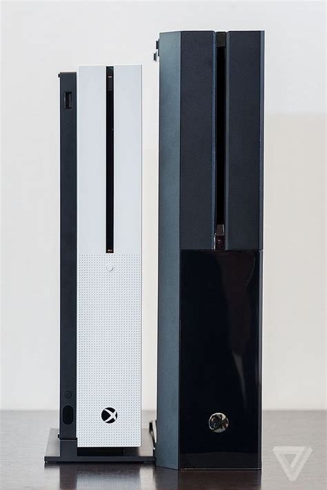 Size Comparison Between Xbox One S And Xbox One Side By