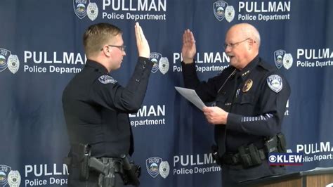 pullman police hire new officer holden humphrey