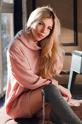 Amazing Single Women From Ukraine Nikolaev Kristina Yo Hair