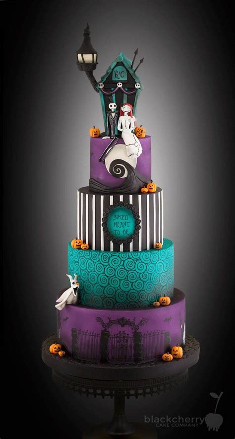 The Spookiest Gothic Wedding Cakes That Will Blow Your Mind Christmas