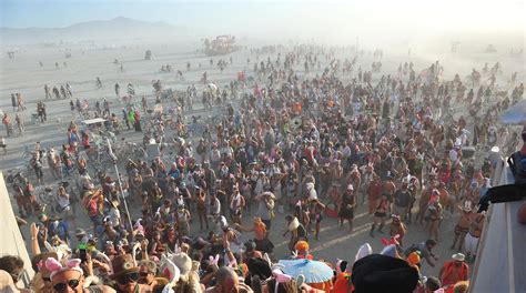 Burning Man Oversells Event Asked To Shut Down Entry