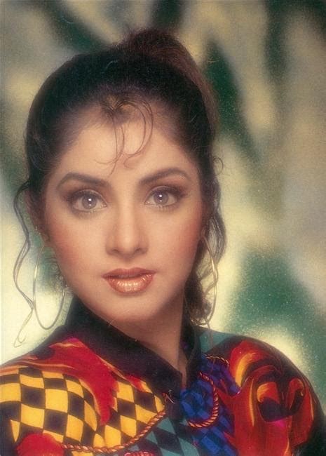 Divya Bharti Former Indian Film Actress Very Hot And Beautiful Pics Free Wallpapers Wallpapers Pc