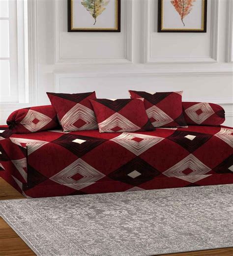 Buy Maroon Geometric 210 Tc Poly Cotton Set Of 6 Diwan Sets By