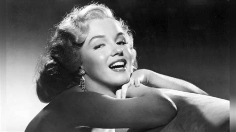 Marilyn Monroe Starb Vor 60 Jahren Entdeckt Wurde Sie In Einer Rüstungsfabrik