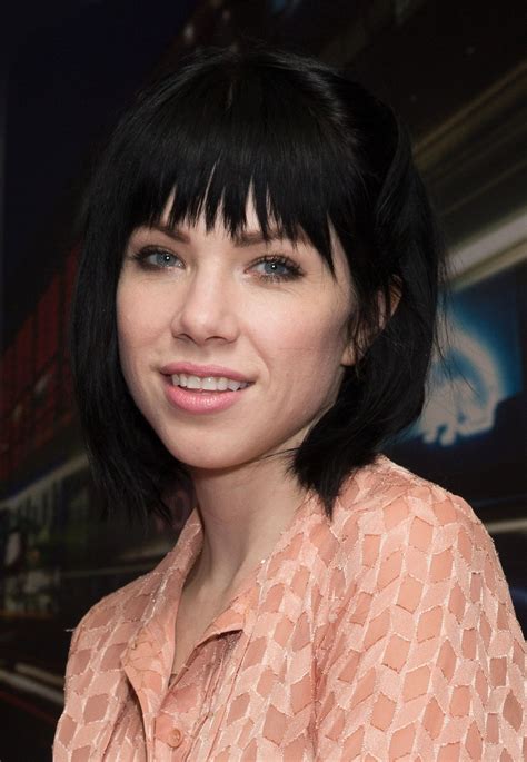 New Carly Rae Jepsen Think Piece Sends Twitter In To An Uproar Oh No