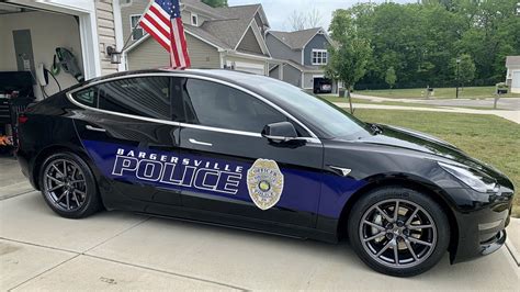 Software version 9.0 introduces updates to the touchscreen and tesla mobile app designed for a faster, more intuitive user experience. How a Tesla Model 3 Patrol Car Is Saving This Police ...