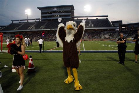 Mascots Take A Look At The Best Sights And Sounds As D Fw Prepared For