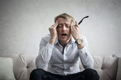 What Is Decidophobia And Its Treatment Explained