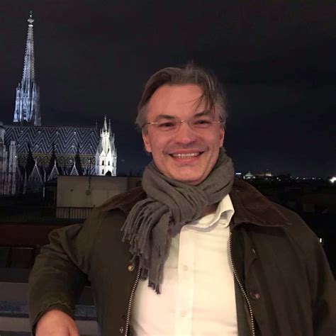 Strong rebound in q1:2021 gdp pushes fy:2021 nbg estimates to +5.7% 11/06/2021 reports > southeastern europe and mediterranean emerging market economies Martin Scheibl - Head of Sourcing - Raiffeisen Informatik ...