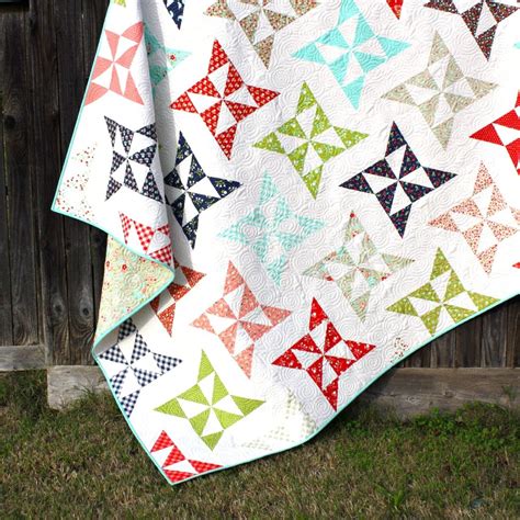 Woodberry Way Arabesque Mini Quilt Pattern Star Quilts Scrappy Quilts