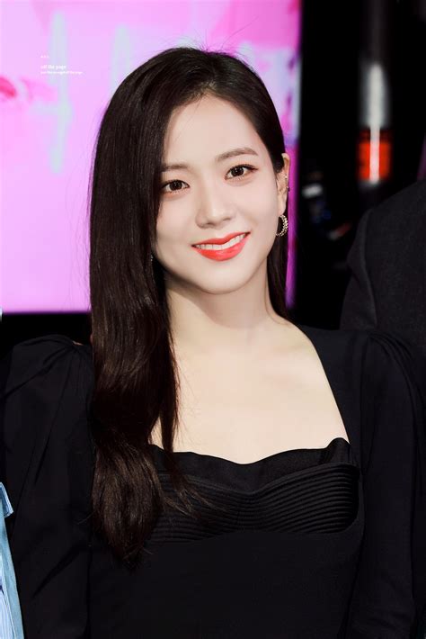 The boy appears in his sister's pics from time. BLACKPINK's Jisoo Serves "Miss Korea" Looks In New "Vogue ...