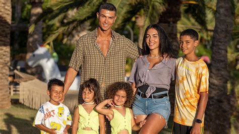 Georgina Rodríguez And Ronaldos Kids Learn Arabic