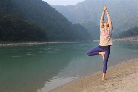 Yoga teacher training rishikesh india. 8 Top Yoga Teacher Training Courses in 2018 in the Mother ...