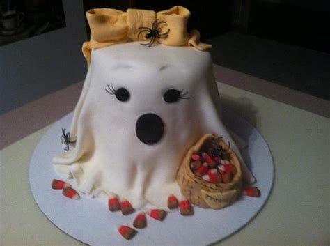 Ghost Cake Decorated Cake By Patty Cakes Cakes Cakesdecor