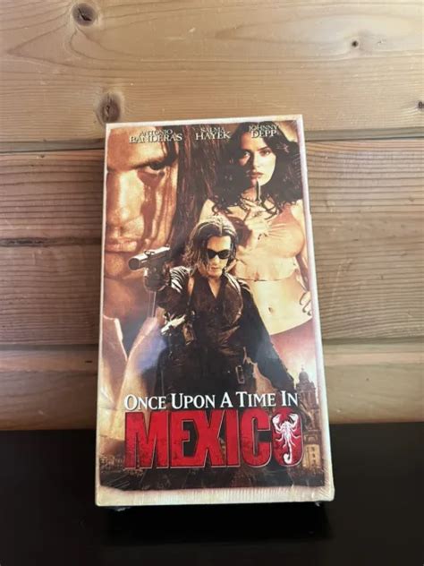 ONCE UPON A Time In Mexico VHS Tape 2004 Sealed New Antonio Banderas
