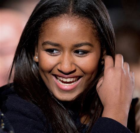 Funniest Reactions To Sasha Obama Missing Her Dads Farewell Speech