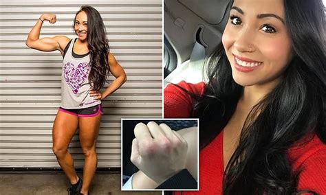 Colorado Powerlifter Punches Man Who Grabbed Her In Dublin Daily Mail Online