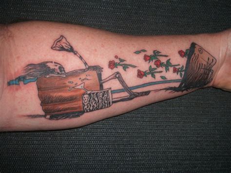 Grateful dead tattoo grateful dead albums grateful dead dancing bears sweet tattoos cute tattoos body art tattoos i tattoo bear tattoos tatoos more information. Grateful Dead Tattoos: November 2010