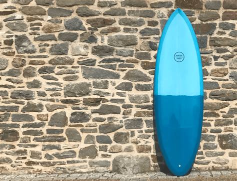 Hypto krypto made this brand surfboard of the year 3 times, both in the united states and in australia. 15 SURFBOARD BRANDS WITH EPIC STYLE | Surfboard brands ...