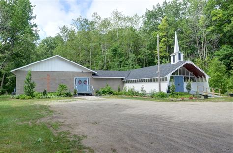 Two cases were reported in huron east and one each in bluewater and north huron. St. Anne's Church, Port Franks | Huron/Perth | The Incorporated Synod of the Diocese of Huron