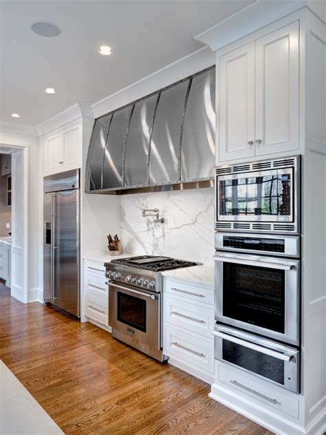 Cabinet ideas for kitchens with 10 foot ceilings 6849 it appears just like grass. Ceiling Height Cabinets - Transitional - kitchen - Andrew ...