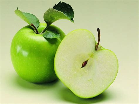 Fresh Fruits Image Green Apple Cut Into Half Seconds Ago Fresh And