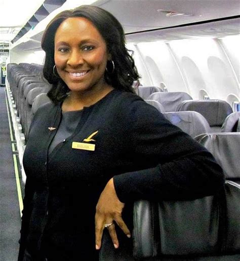 Flight Attendant Writes One Simple Note Saves The Life Of Teenage Girl