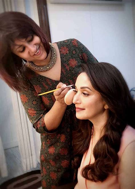 A Candid Interview With Celebrity Makeup Artiste Swarnalekha Gupta