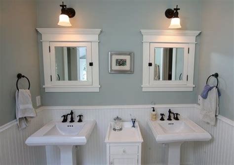 Double Pedestal Sinks With Cabinet In The Middle Love The Fixtures